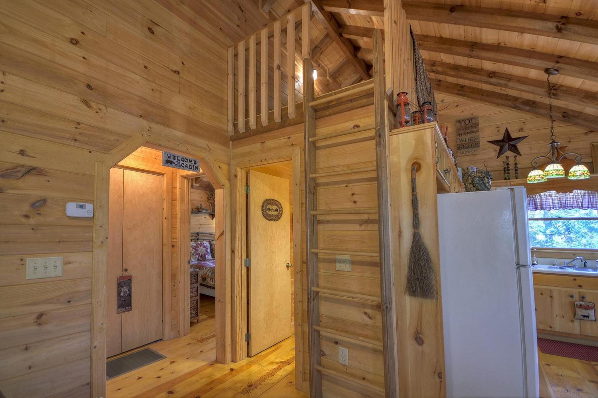 Knotty Pines Pet-Friendly Gas Fireplace Plus A Firepit Cherry Log Εξωτερικό φωτογραφία